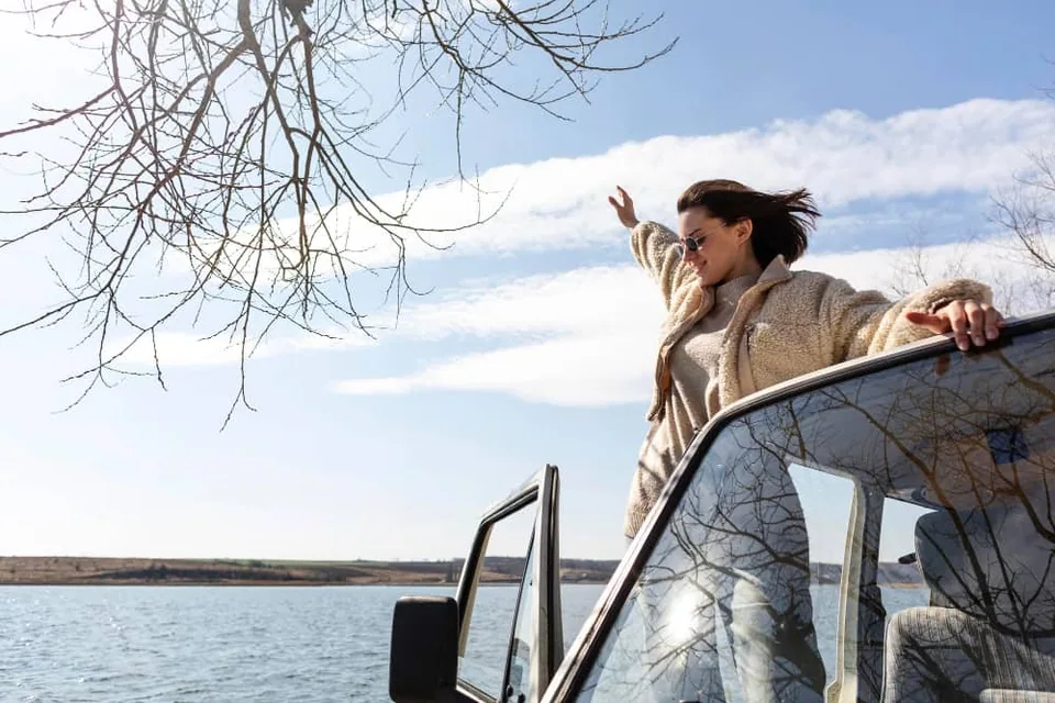 Best times for sunset boat tours